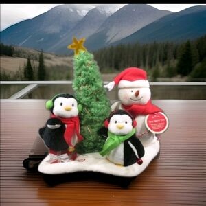 Hallmark 2006 Very Merry Trio Jingle Pals Plush Singing Snowman and Penguins